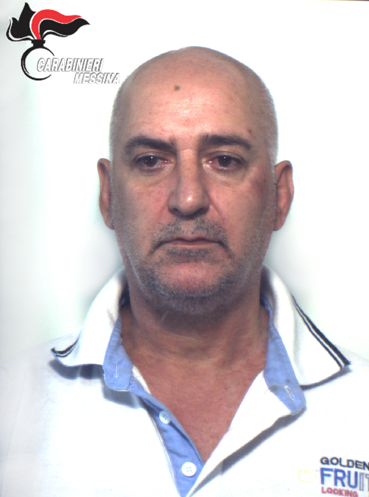 Tentava prima di scassinare un'auto e di rapinare un passante poi. Arrestato 55enne