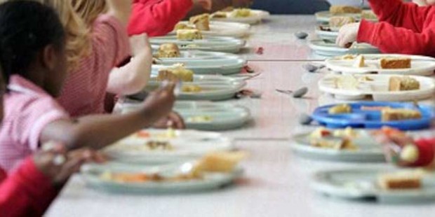 Servizio refezione scolastica a pagamento, Filcams: 'Scelta scellerata'