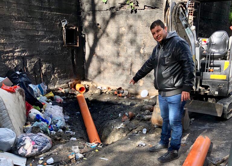 Bucalo: “Giostra diventata una pattumiera”