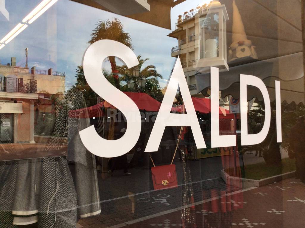 Saldi estivi, in Sicilia dal 1 luglio al 15 settembre