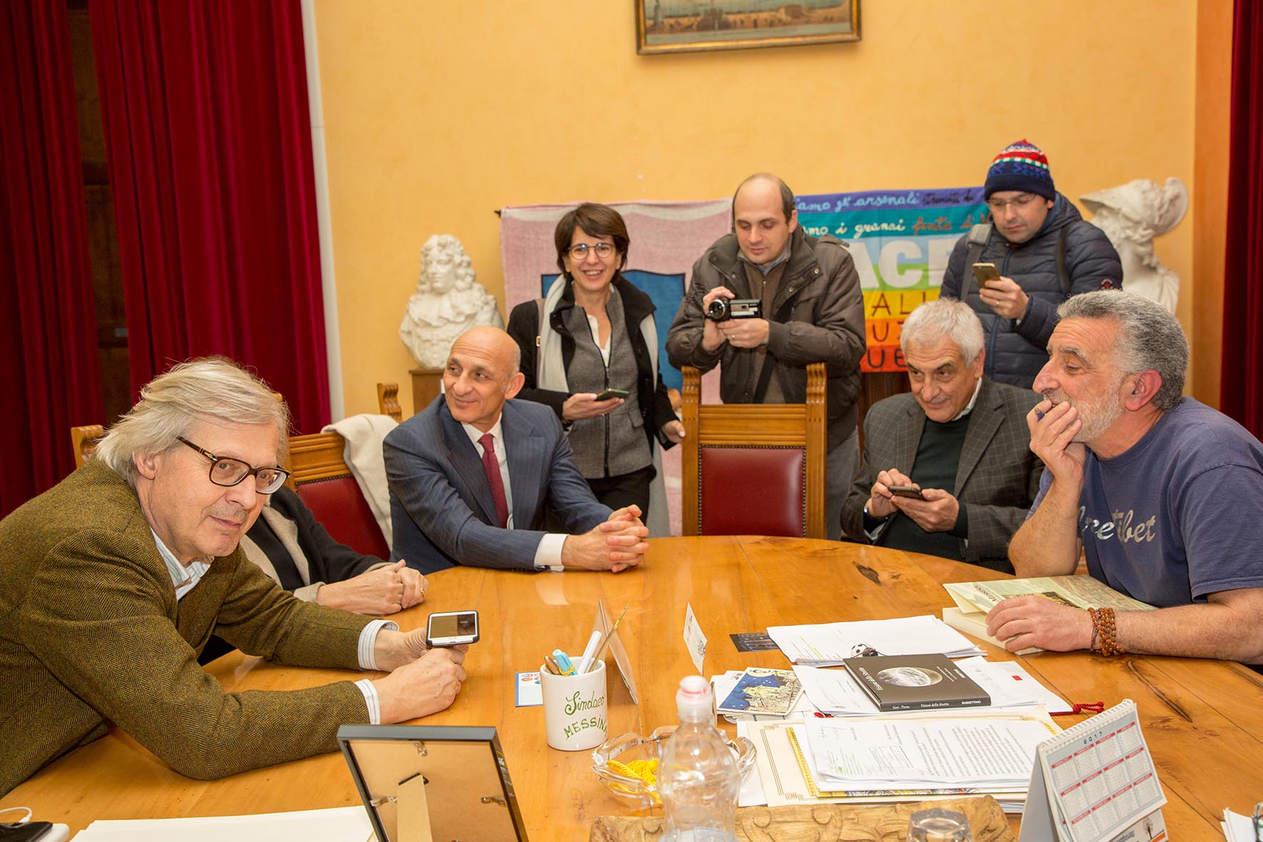 Caso Mori, Sgarbi a Messina risponde alla Zafarana: "Si dimetta lei"