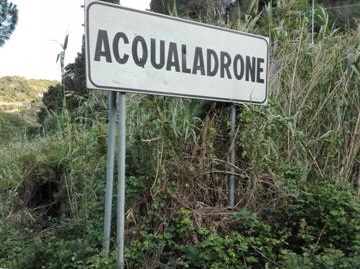 Acqualadrone nel degrado, Sos di Biancuzzo: "Chiedo interventi urgenti"