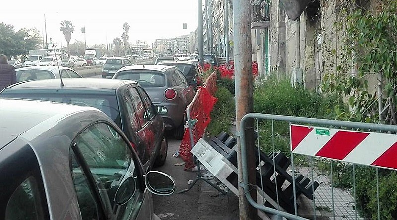 Marciapiede sul viale della Libertà, dov'è? Incognite di un Palazzo sotto sequestro dal 2015 e plafoniere invisibili