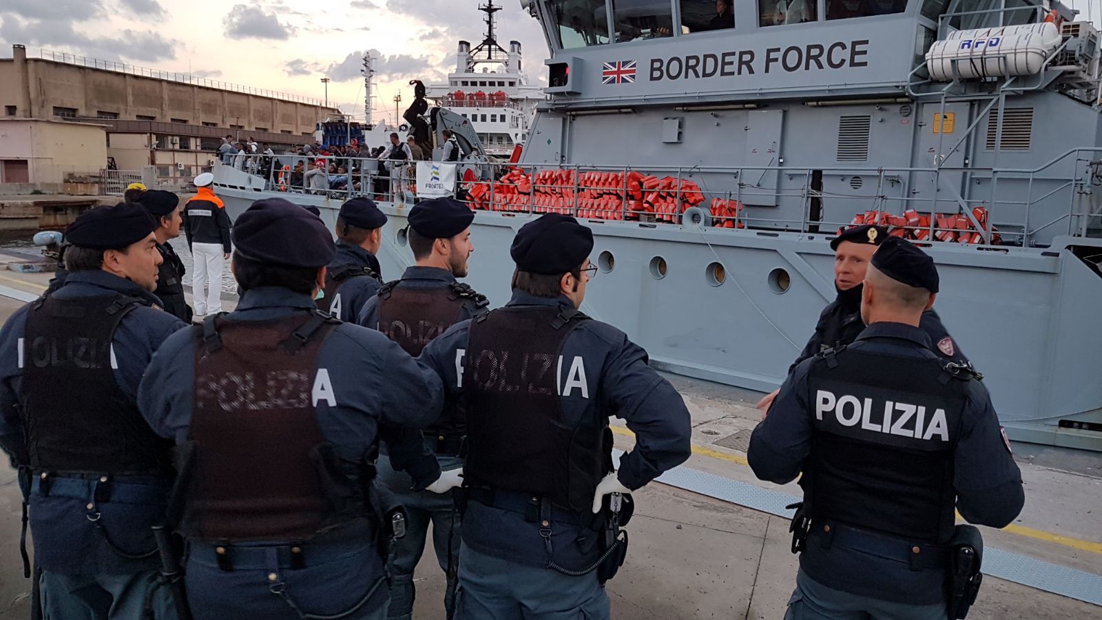 Immigrazione, due presunti scafisti tunisini finiscono in manette