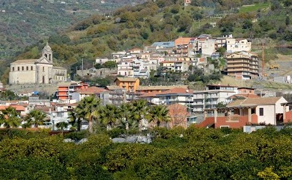Scontro auto-moto, 44enne muore a Gaggi