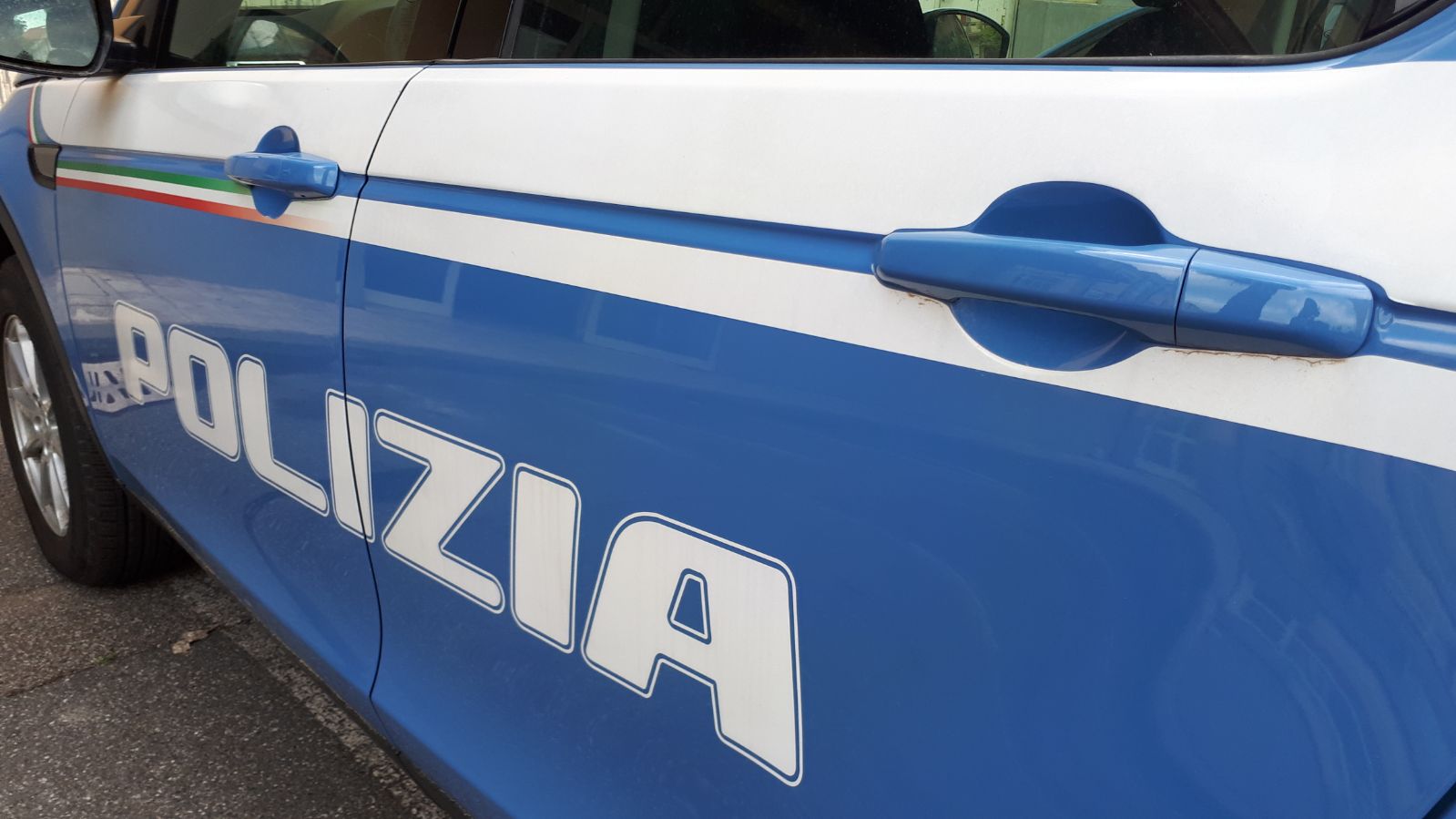 Rubavano merce per supermercati, due messinesi denunciati