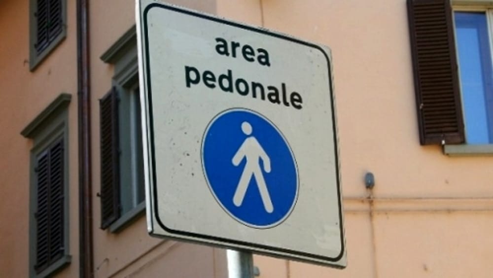 C’è il Pums: più isole pedonali, ztl e piste ciclabili, ma la politica si divide