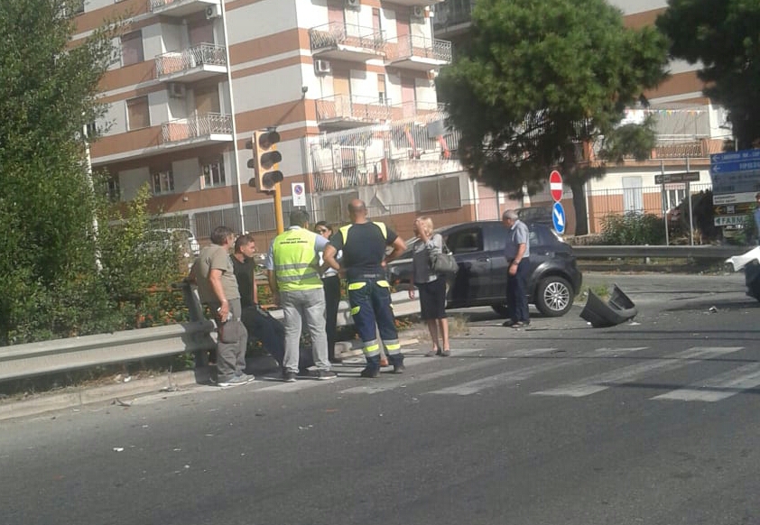 Tremestieri: incidente stradale paralizza la Ss 114