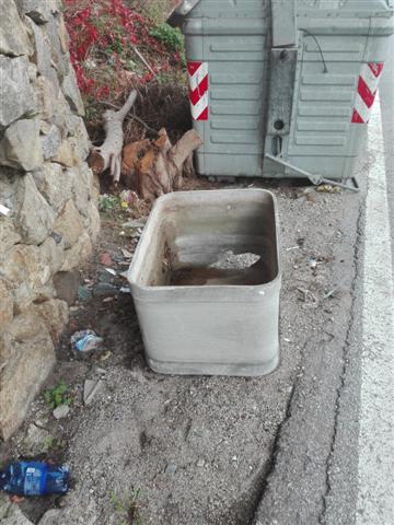 Serbatoio in eternit abbandonato a Piano Rocca: Biancuzzo ne sollecita la rimozione