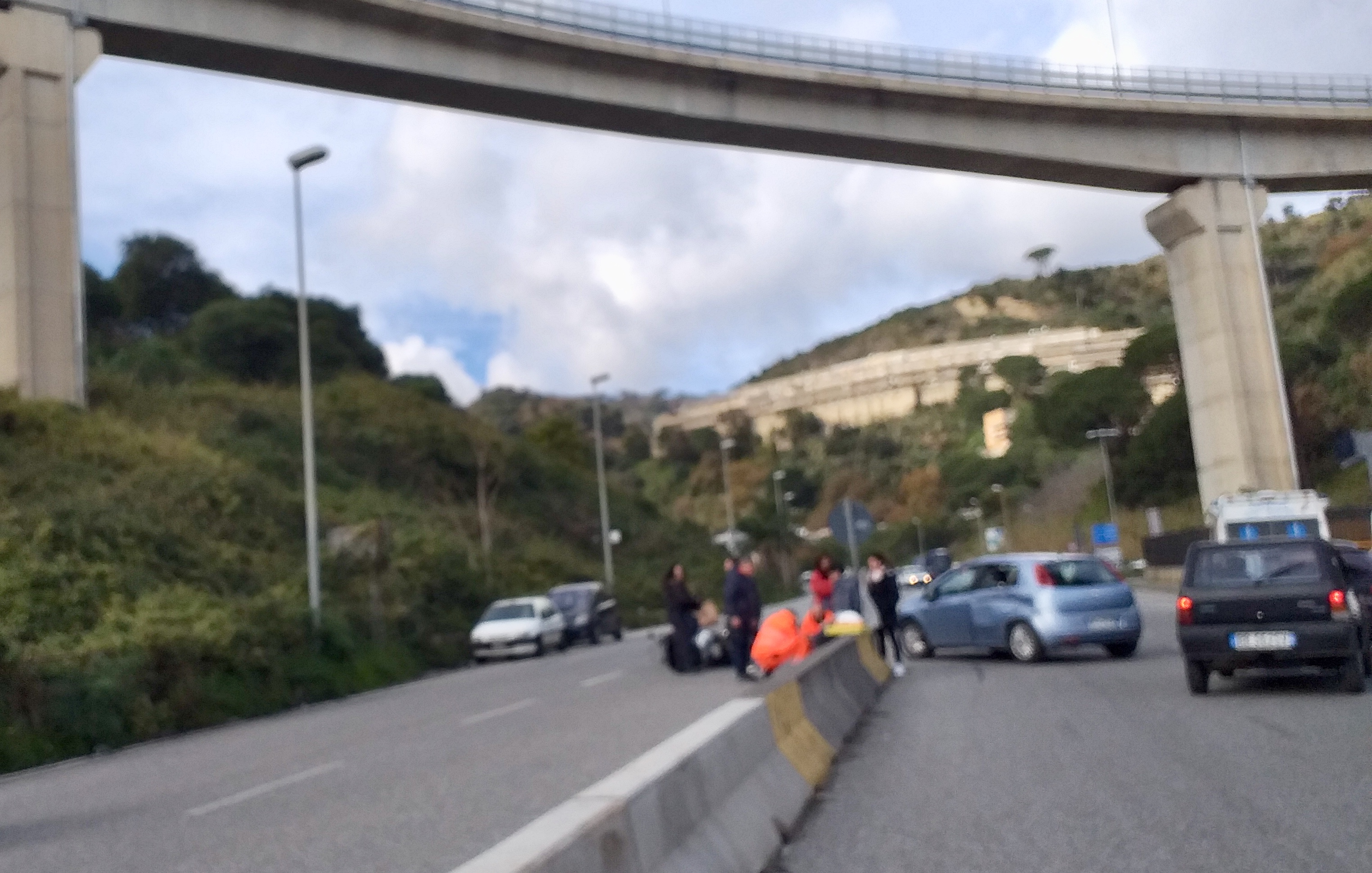 Ora Messina: "Viale Giostra estremamente pericoloso, Amministrazione comunale distratta"