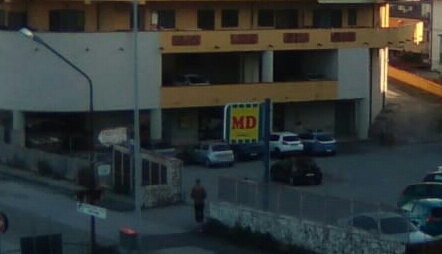 Rapinatore assalta supermercato di S. Lucia sopra Contesse