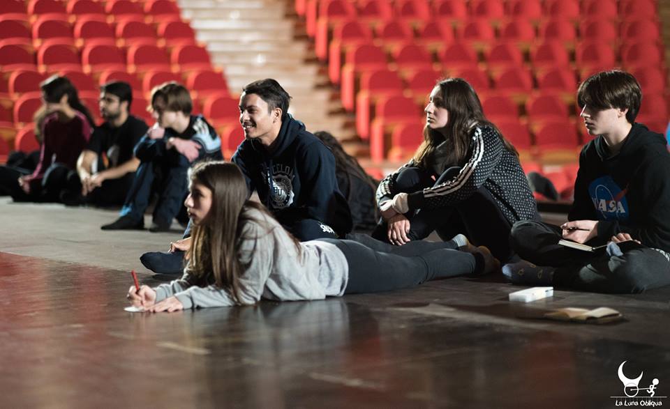 Teatro Mandanici. Il Comune di Barcellona P.G rafforza l'investimento sui giovani