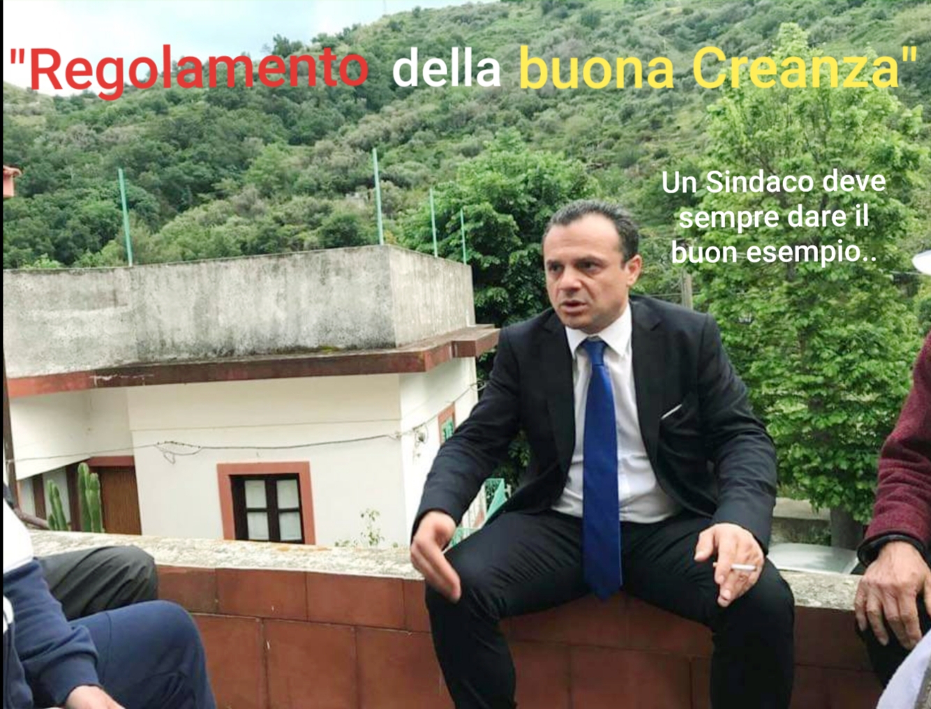 Un regolamento per le buone maniere di De Luca: la nuova provocazione di Mli
