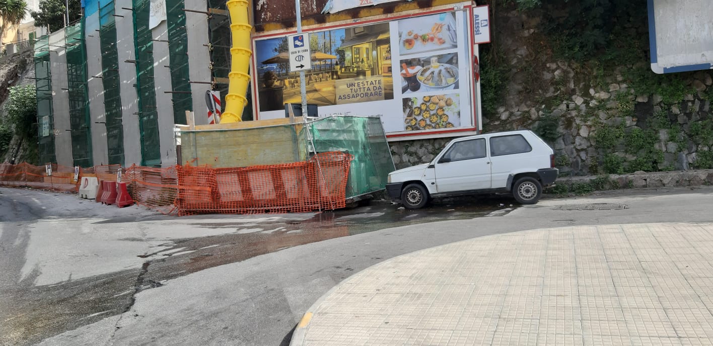 Perdite sul viale Italia: nuovi interrogativi