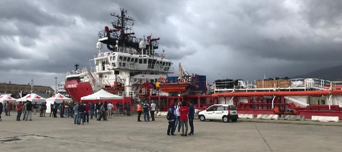 Ocean Viking, sbarcano a Messina 213 migranti