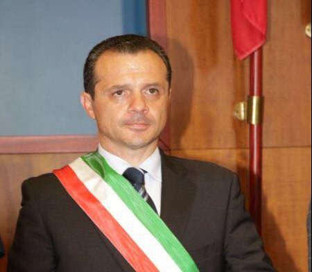 Lutto, è morto il padre di De Luca