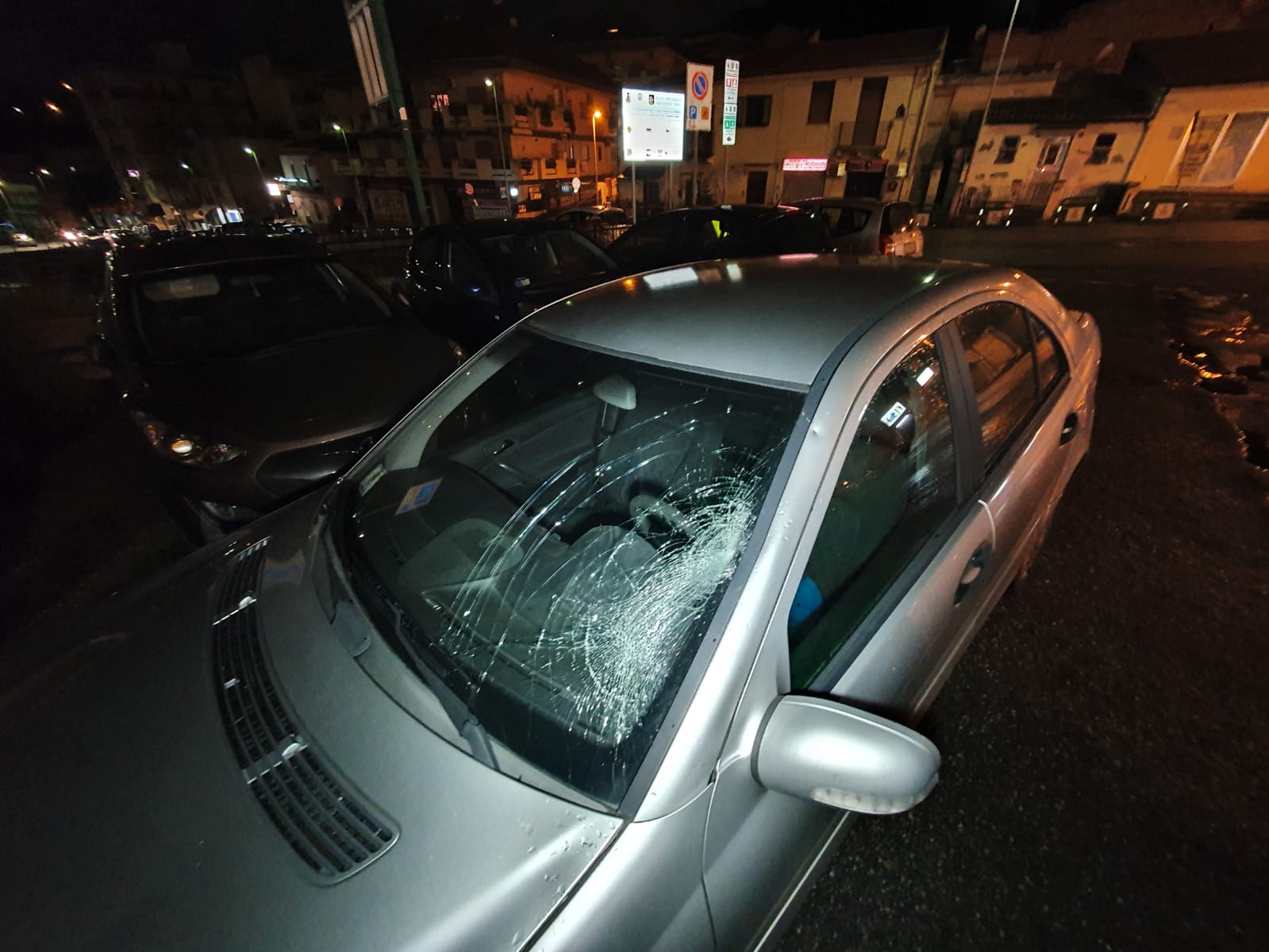 Viale Annunziata, Mercedes travolge pedone: morto uomo di 57 anni