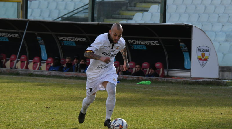 ACR Messina premiato da un'autorete del portiere Ingrassia. Superato il Licata