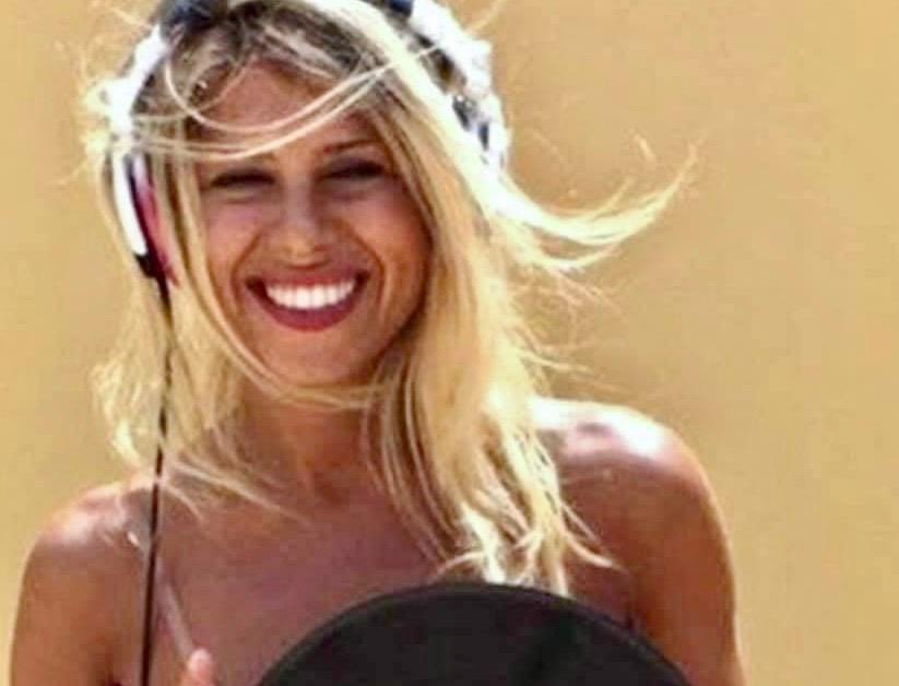 Viviana ripresa da una telecamera a S. Agata Militello