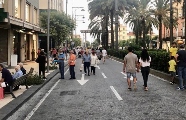 Svolta pedonale di Messina, chiuso viale S. Martino