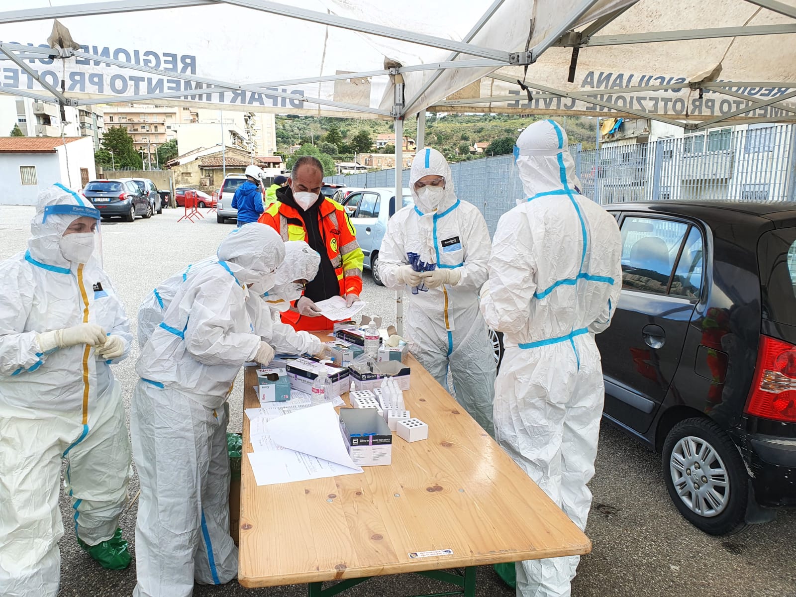 Covid, oltre 1.100 positivi in Sicilia (105 a Messina)