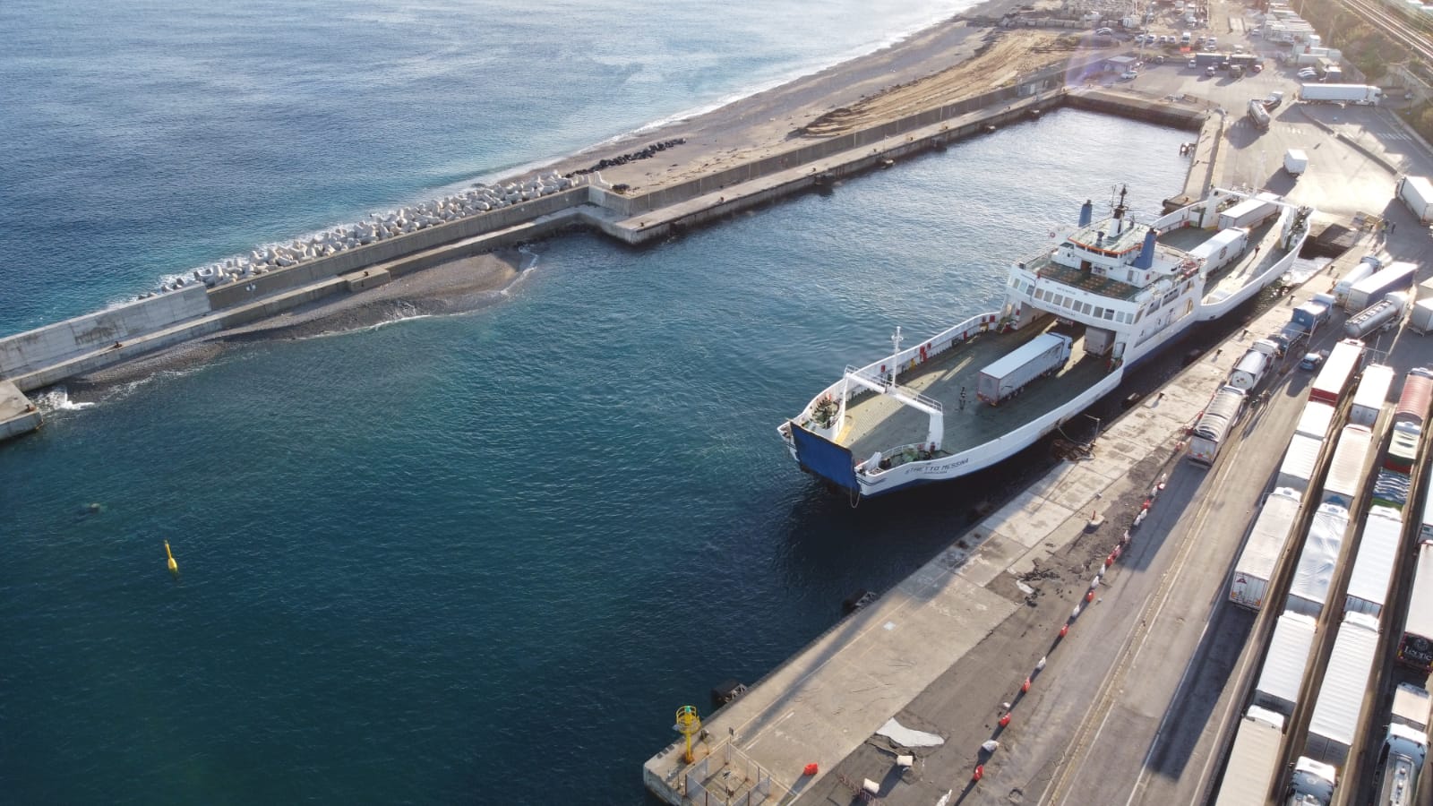 Ritirati finanziamenti per il Porto di Tremestieri, PD: “Fatto gravissimo”