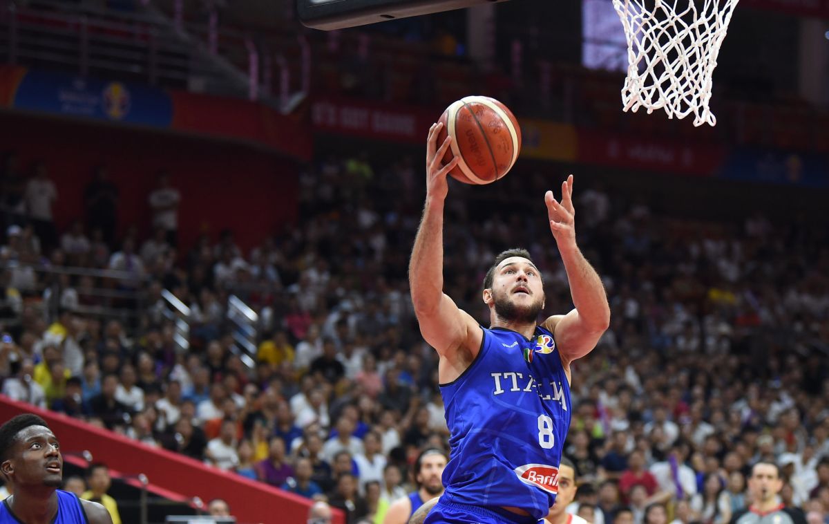 Sconfitte in Nba per Atlanta e Oklahoma, Gallinari si infortuna