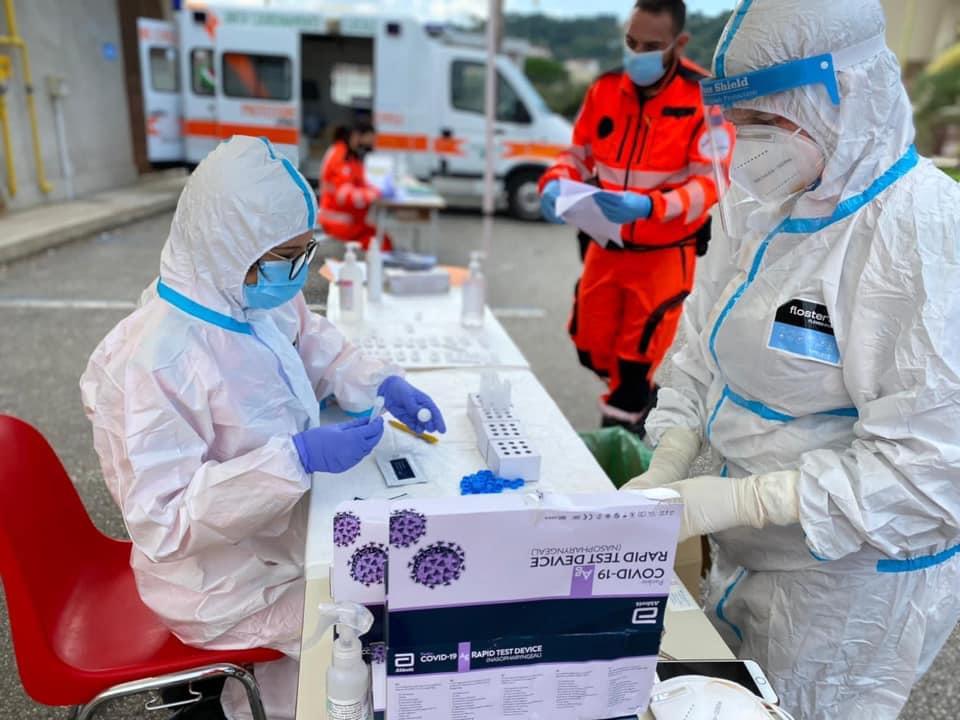 Coronavirus, 16.146 nuovi casi e 477 decessi in 24 ore