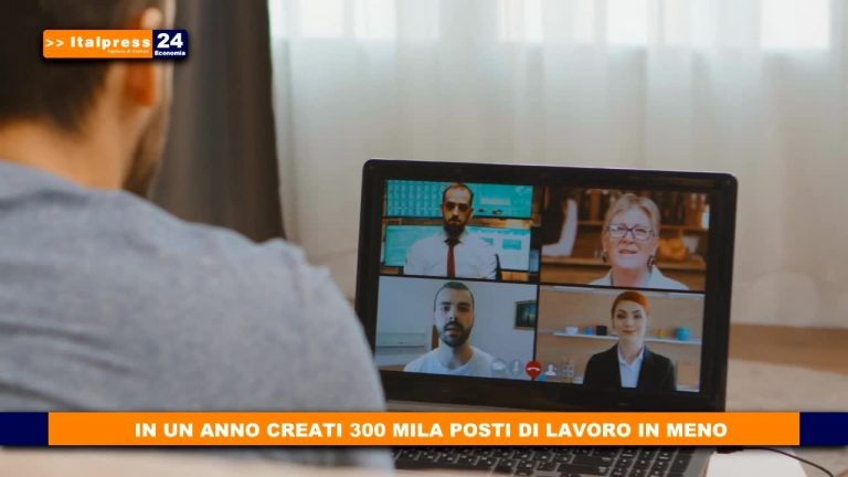 In un anno creati 300 mila posti di lavoro in meno