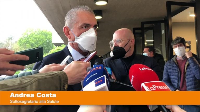 Costa “No a fughe in avanti, lavoriamo a paese covid free”