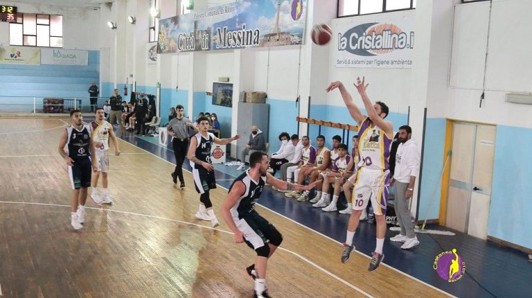BASKET – Settimo sigillo stagionale per Castanea che resta in vetta alla classifica