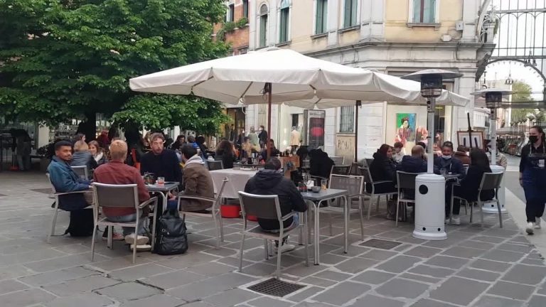 Situazione economica peggiorata per 1 famiglia su 3