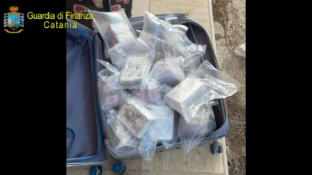La Gdf arresta corriere della droga