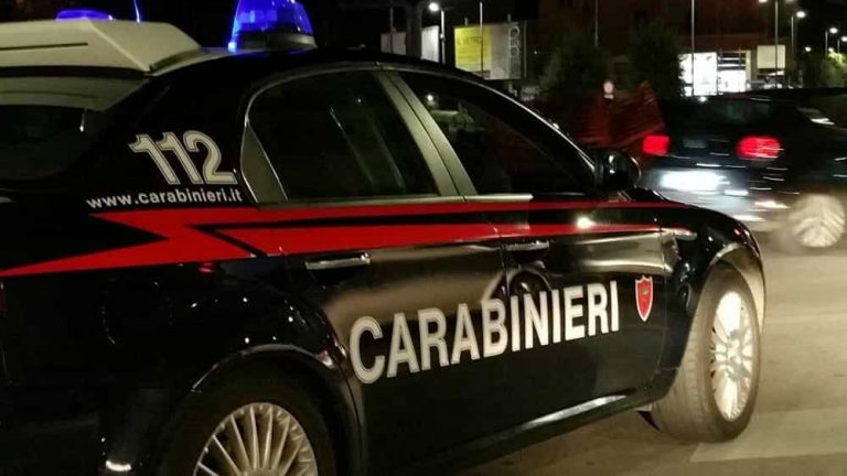 Due catanesi arrestati per estorsione, vessavano imprenditore nel Messinese