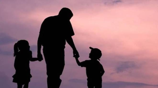 Padri separati e povertà, l’appello di Codici alla Ministra