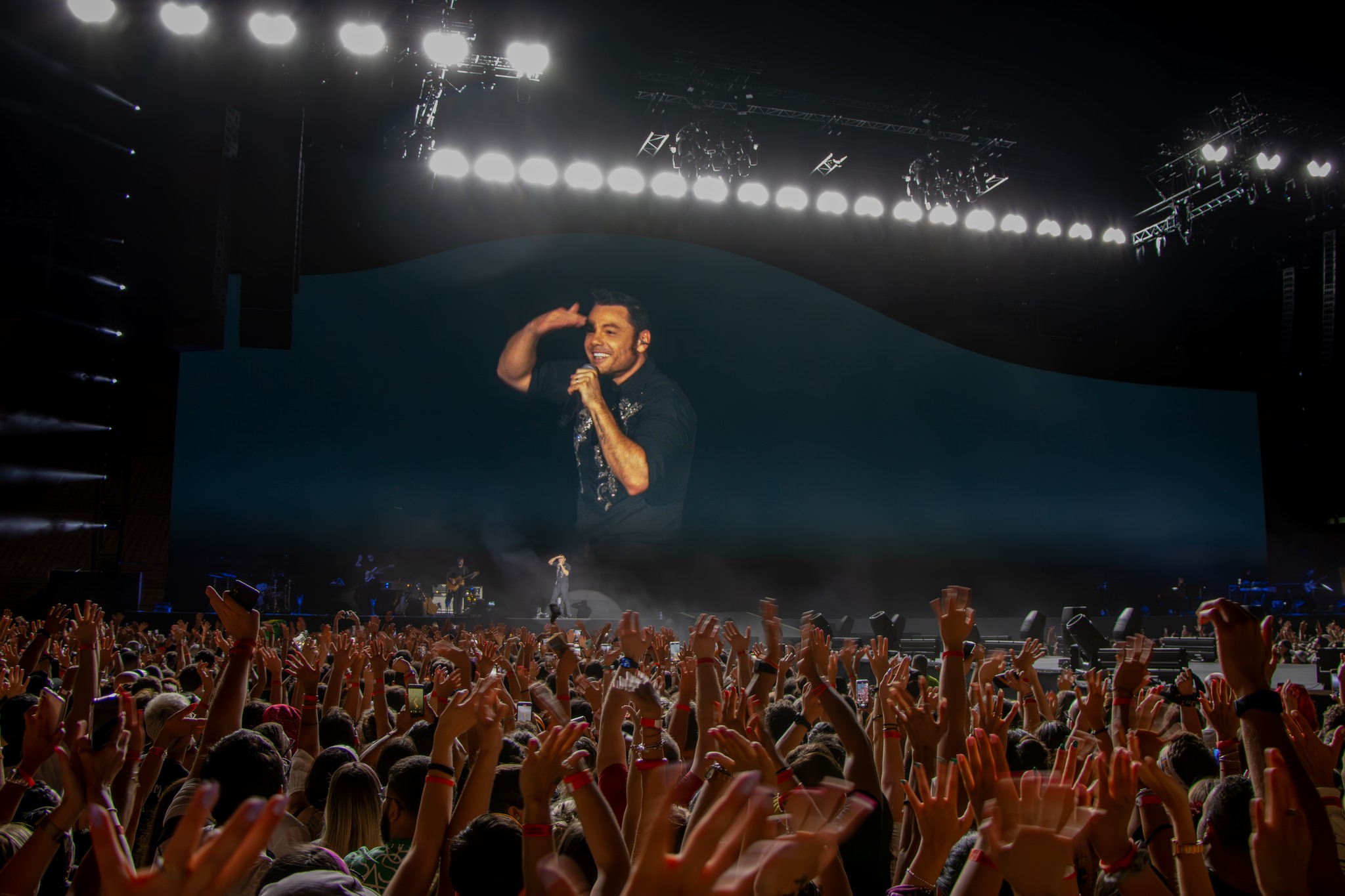 Tiziano Ferro Re di Messina, successo al Franco Scoglio