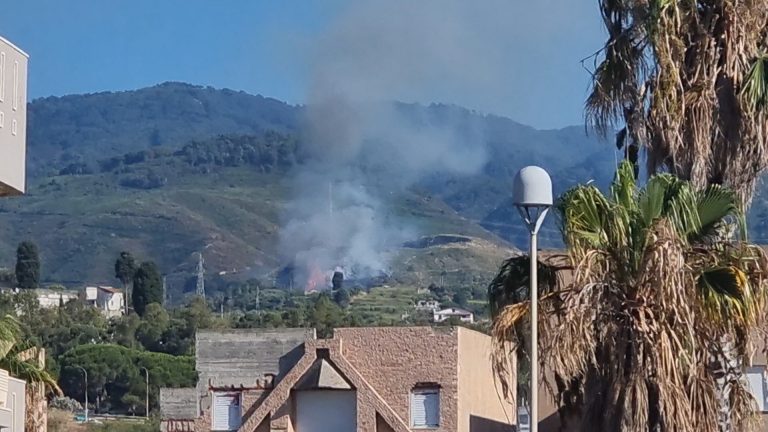 Incendio a Villafranca. Biancuzzo: “Colpa di piromani malati”