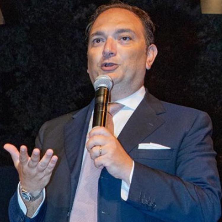 Vittorio Emanuele, Miloro Commissario Straordinario