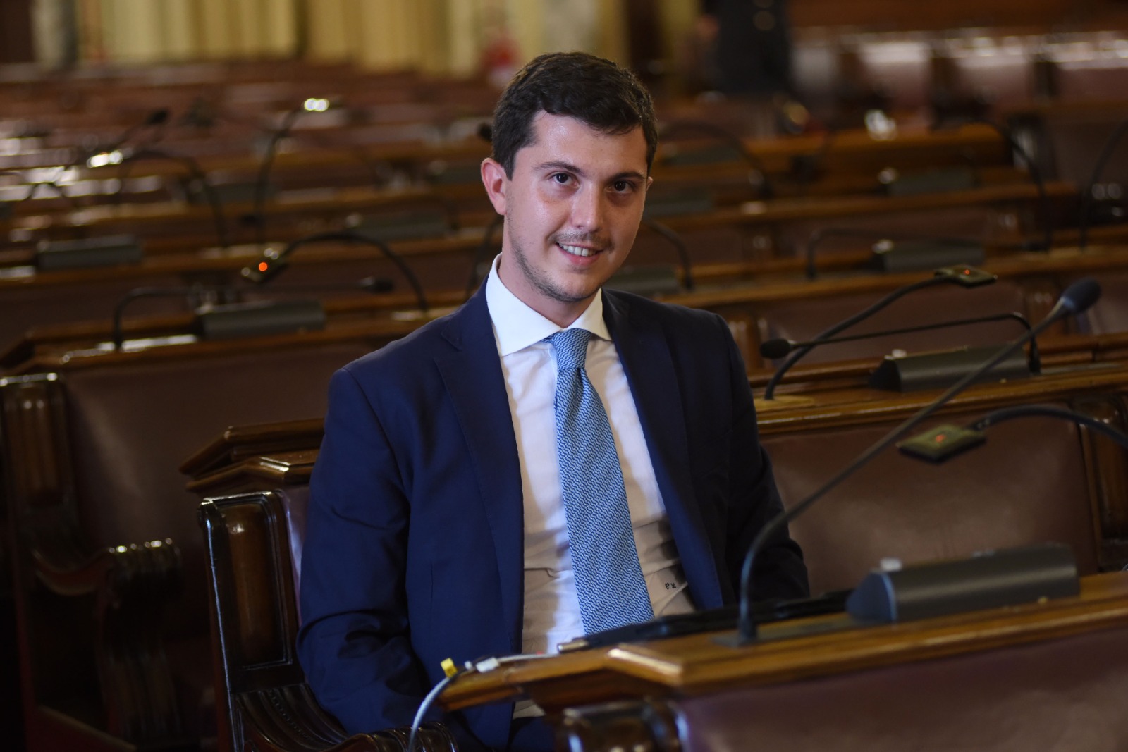 Caso-firme, il PD vuole vederci chiaro: “Zone d’ombra in assessorato”