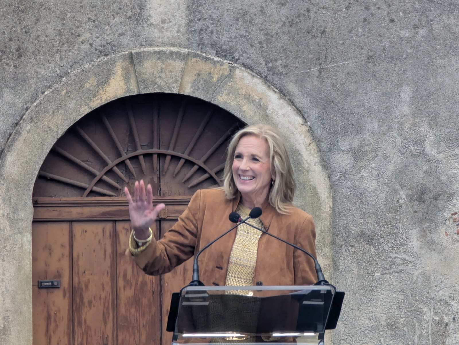 Jill Biden Jacobs a Gesso: “Dentro di me la luce di questo posto, qui sento il calore di casa”