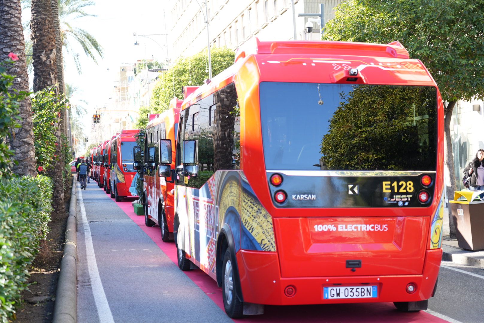 Atm sempre più “green”: raddoppia la flotta di bus elettrici