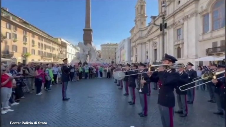 La Banda della Polizia a piazza Navona per il ‘giubileo delle bande’
