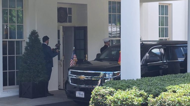 Usa-Canada, Carney lascia la Casa Bianca dopo l’incontro con Trump