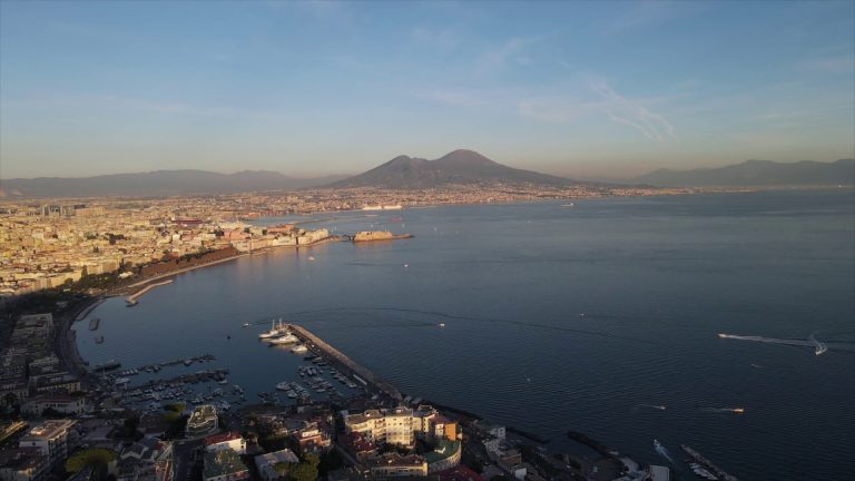 L’America’s Cup sbarca a Napoli, partito countdown per il 2027
