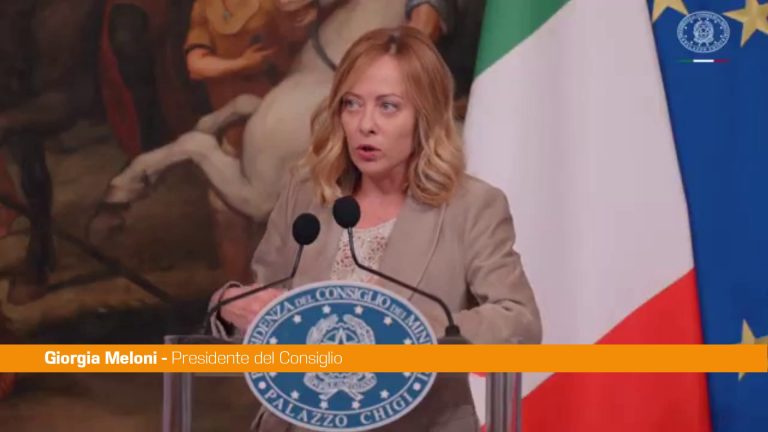 Migranti, Meloni “Aprire dibattito su alcune convenzioni Ue”