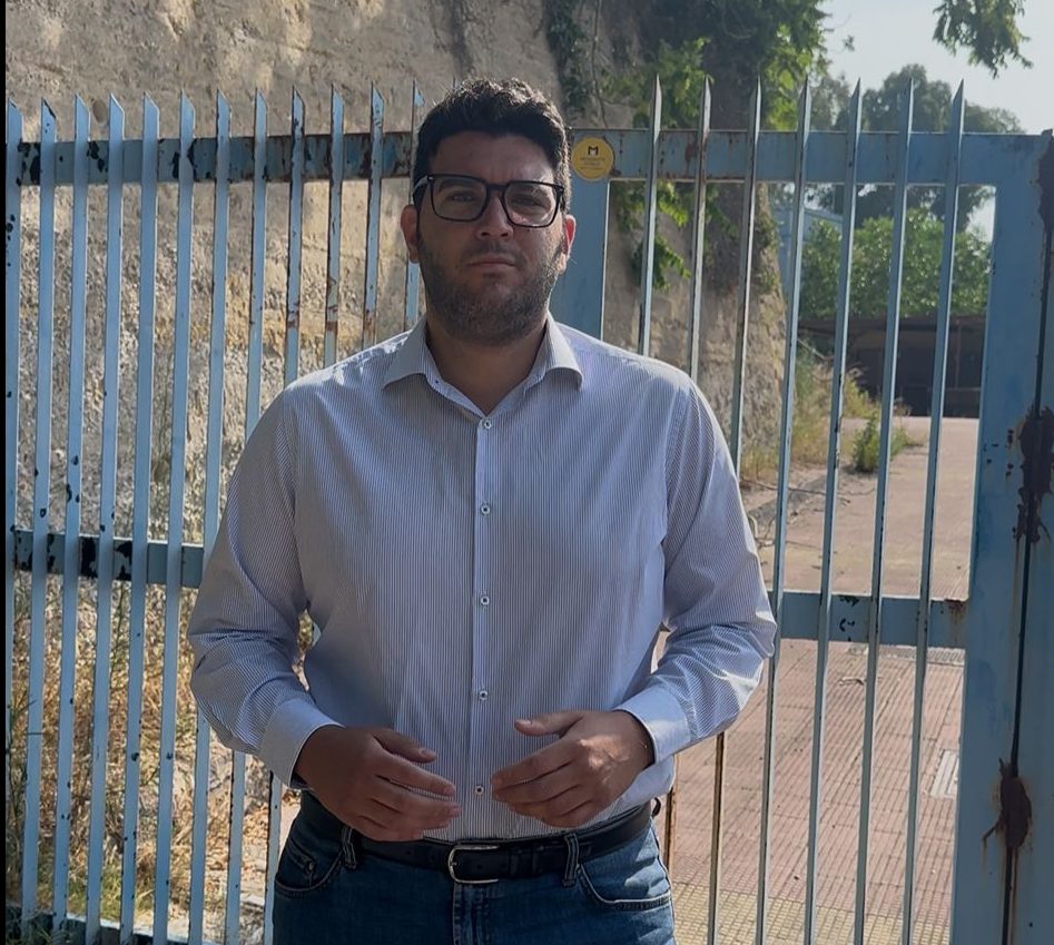 Piscina Cappuccini, Carbone (FdI): “Ancora chiusa, doveva essere aperta un anno fa”