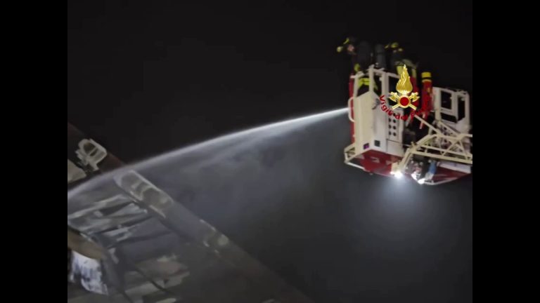 Incendio al Viola Park di Bagno a Ripoli, 4 intossicati