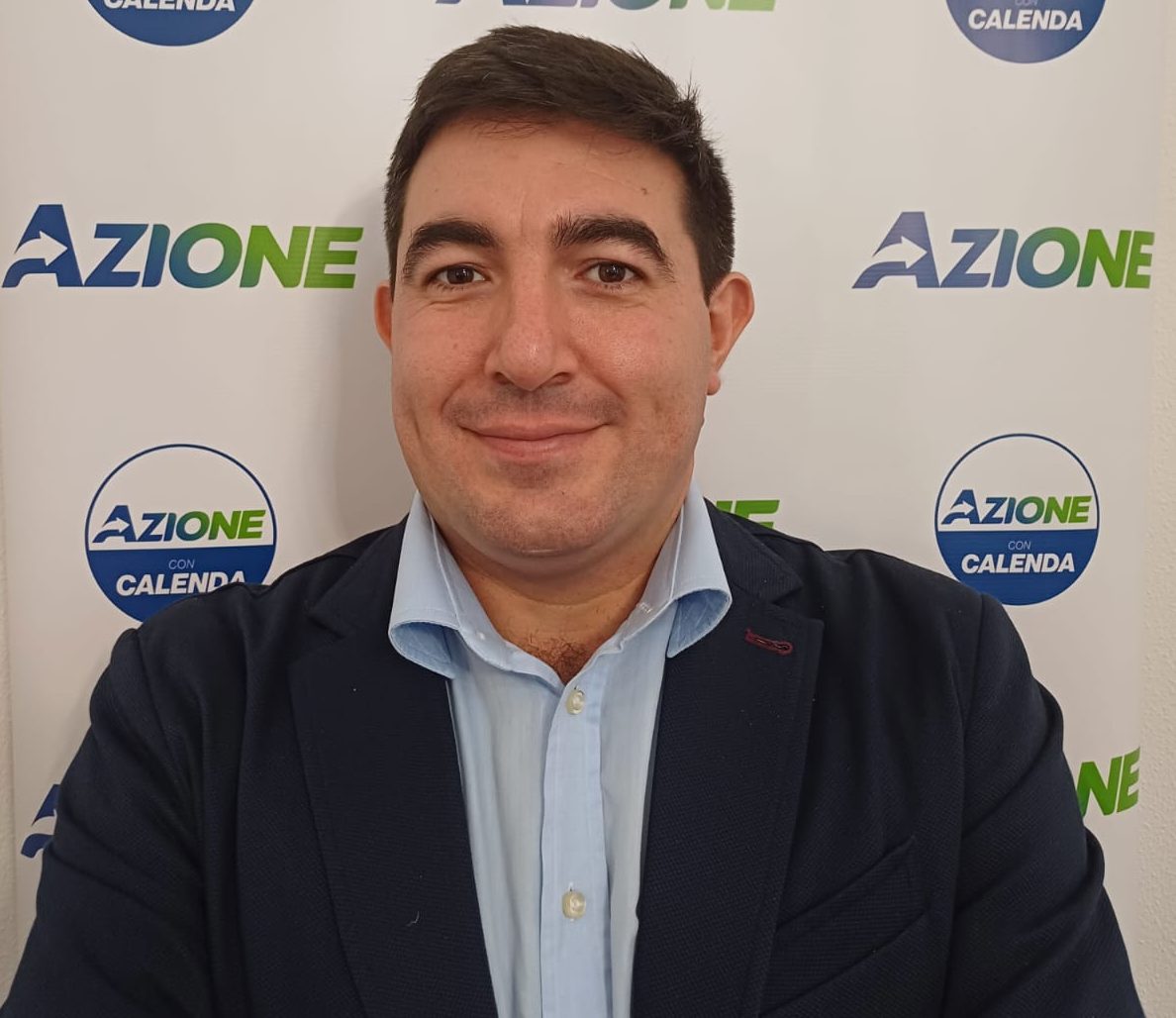 Rifiuti conferiti di notte, solidarietà di Azione ai taorminesi