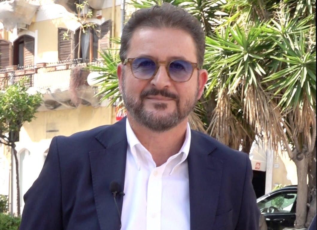De Luca cede al diktat della famiglia Cantello: Ivano assessore