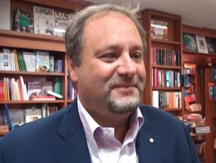 Il prof. Pira riceve il premio culturale “Girasole 2026”